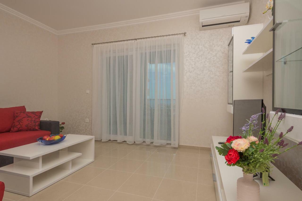 Apartmani Stella Maris Makarska Exterior photo