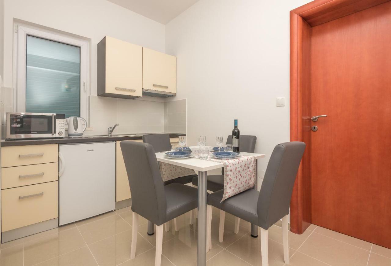 Apartmani Stella Maris Makarska Exterior photo